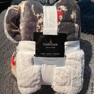 Cuddl Duds Soft Cozy Throw